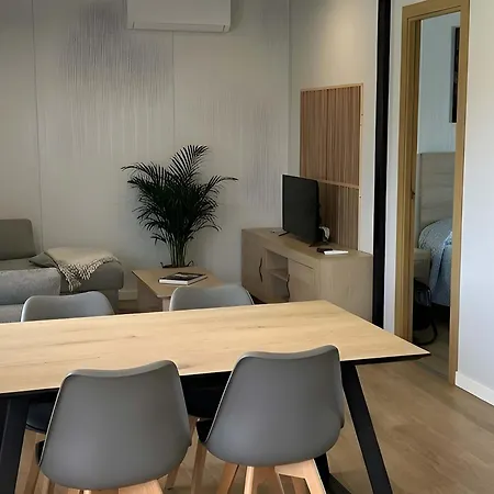 Casa Privada Con Jardin Barbacoa Y Piscina Privada Solo Familias